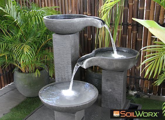 Trio Bowl Solar Fountain - Rust